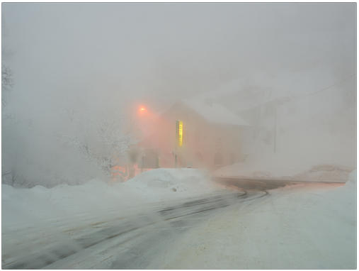 Zone de repli - La petite chaumière. RN5, col de la Faucille © Cédric Delsaux